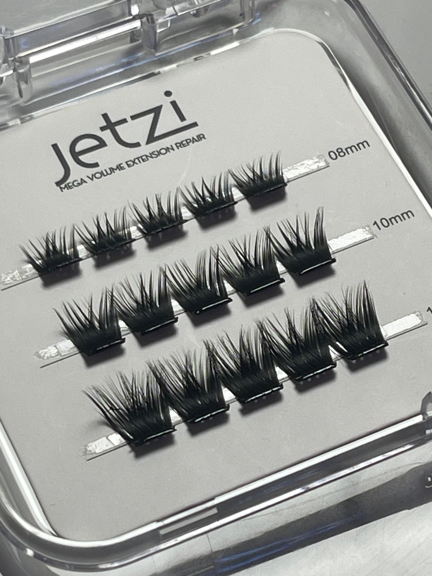 Mega Volume - Press on Lash Extensions