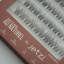 etzi Au Natural press-on lashes with soft, subtle, everyday definition.
