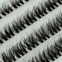 Soft wispy D-curl lash designed to create more lid space