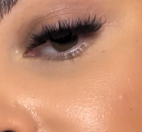 Mega Volume - Press on Lash Extensions